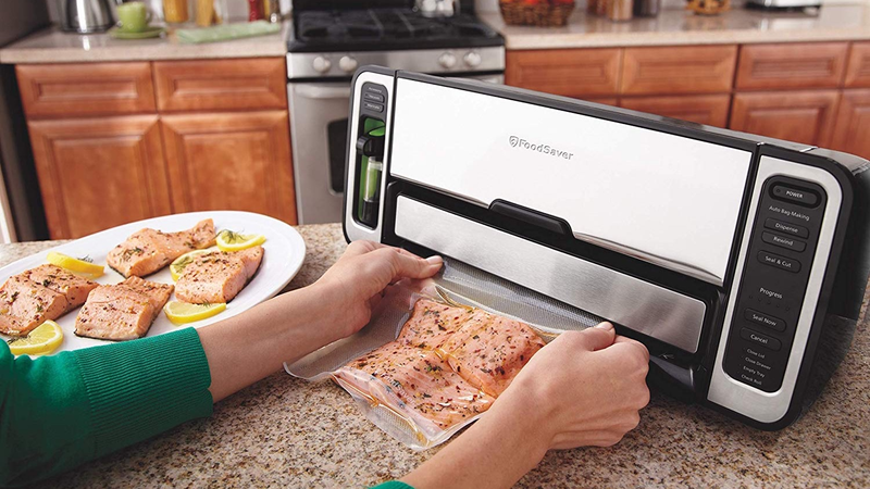 FoodSaver 5800 | $120 | FoodSaverFoto: Amazon